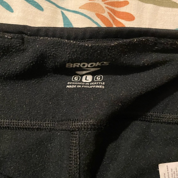 Brooks polar legging with pockets - size L - Picture 2 of 2
